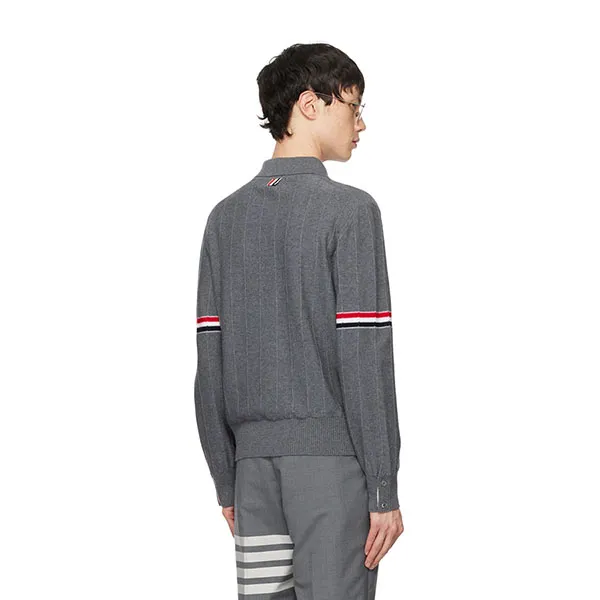 Áo Polo Len Nam Thom Browne Gray Pinched Seam MKP108A Màu Xám Size 1