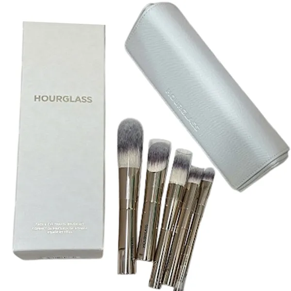 Bộ Cọ Trang Điểm Hourglass Face & Eye Travel Brush Set Coffret De Pinceaux Voyags Visage ET Yeux 5 Món