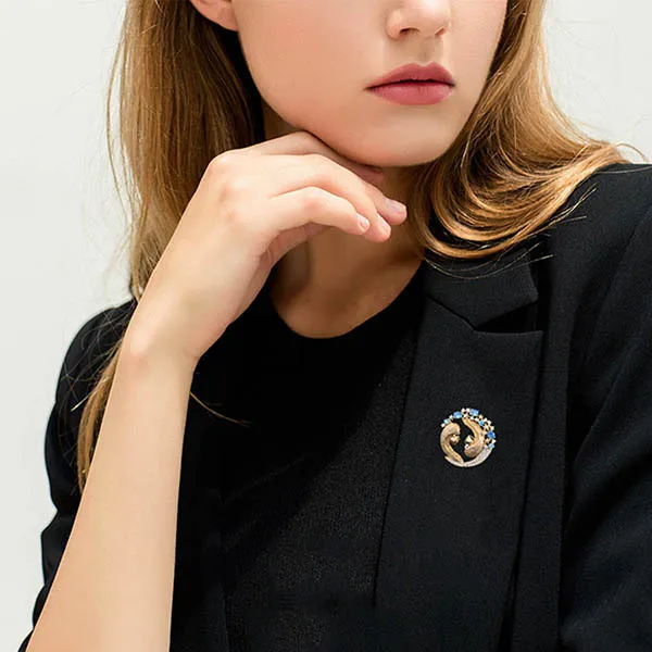 Cài Áo Nữ Meri Duo Ladies BR910 Màu Vàng