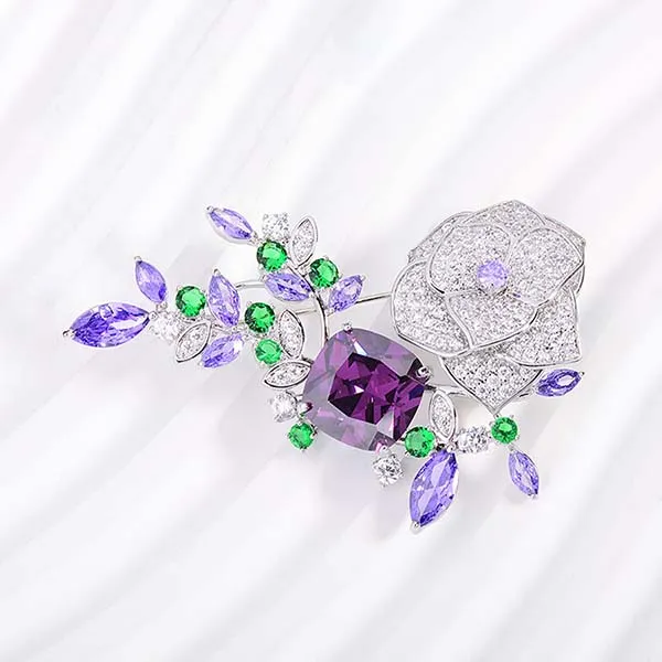 Cài Áo Nữ Meri Violet Camellia BR914 Màu Bạc Tím