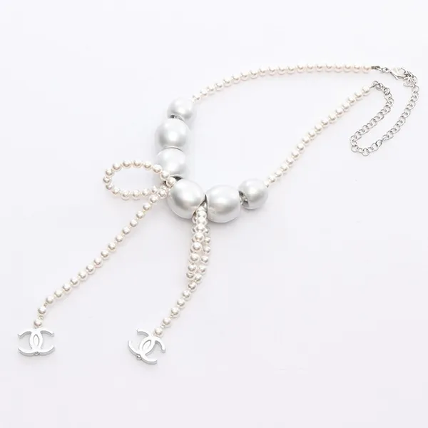 Dây Chuyền Nữ Chanel Mark Ribbon Necklace Màu Trắng