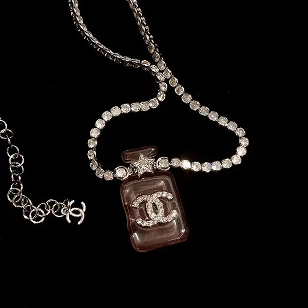 Dây Chuyền Nữ Chanel Perfume Bottle Necklace Crystal Silver Tone Màu Bạc