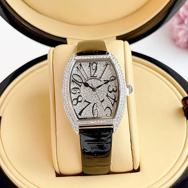 Đồng Hồ Nữ Christian Van Sant Women's Elegant White Dial Watch CV4821B Màu Đen