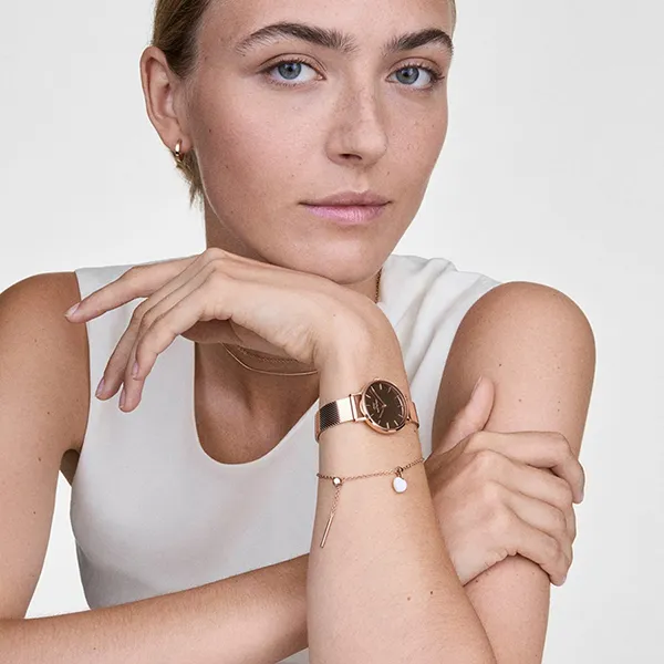 Đồng Hồ Nữ Daniel Wellington DW00100795 Petite Reflection 28mm Màu Vàng Hồng