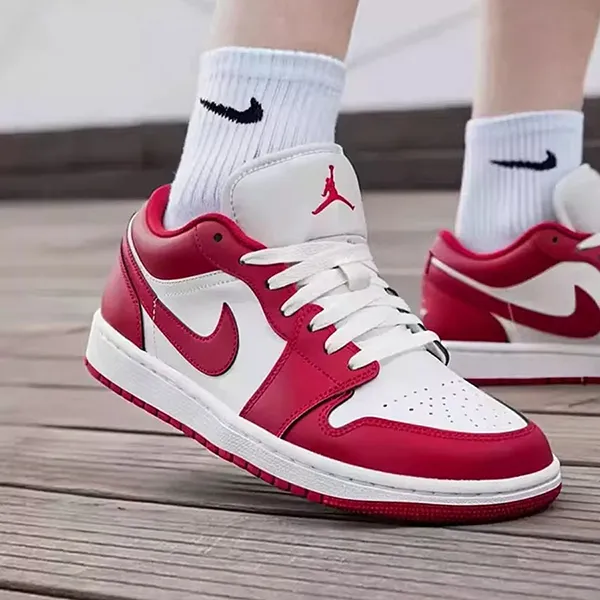 Giày Thể Thao Nike Air Jordan 1 Low Red White 553558-166 Màu Đỏ Trắng Size 40.5