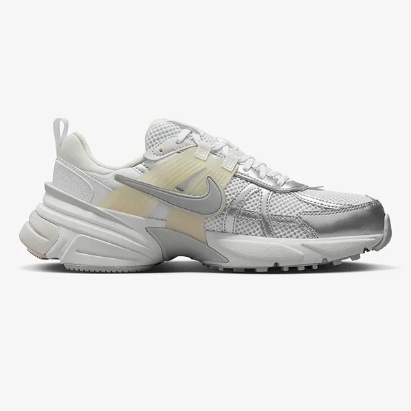 Giày Thể Thao Nike V2K Run FD0736-104 Màu Trắng Phối Bạc Size 36.5