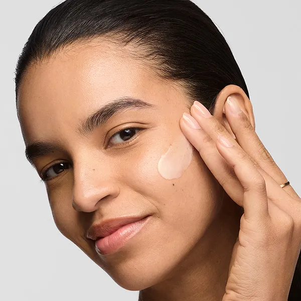 Kem Dưỡng Sáng Da Estée Lauder Revitalizing Supreme+ Bright Radiance Power Soft Crème 50ml