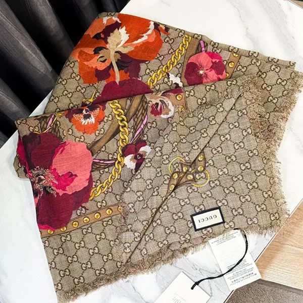 Khăn Choàng Nữ Gucci GG Floral Print Wool Scarf Wool Beige Màu Be Họa Tiết