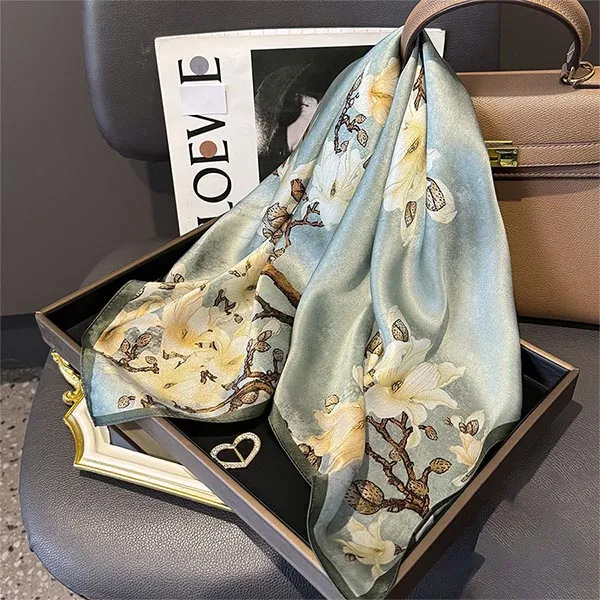 Khăn Choàng Nữ Kya Jewel Plum Blossom SC64 Phối Màu