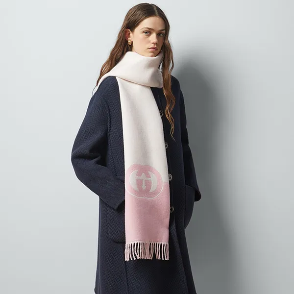 Khăn Quàng Cổ Nữ Gucci Wool Cashmere Scarf With Interlocking G Màu Hồng