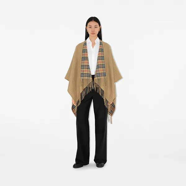 Khăn Quàng Cổ Nữ Burberry Reversible Check Wool Cape 80716731 Archive Beige Màu Be Kẻ