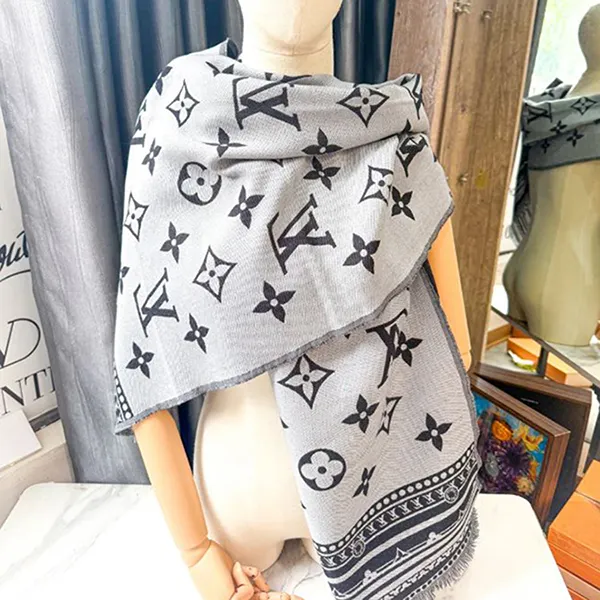 Khăn Quàng Cổ Unisex Louis Vuitton LV M76389 Amazingram Stole Màu Đen Họa Tiết