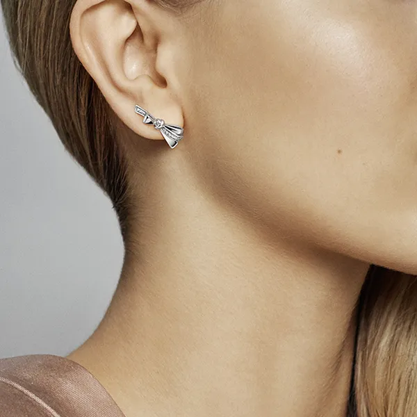 Khuyên Tai Nữ Pandora 297234CZ Màu Bạc