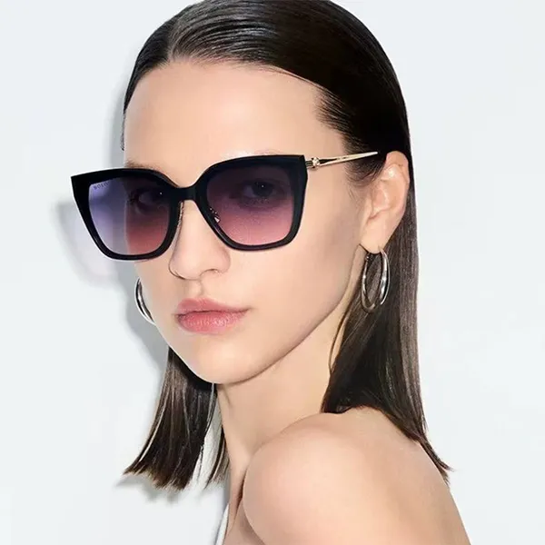 Kính Mát Nữ Bolon Sunglasses BL3215 A13 Màu Tím/Đen