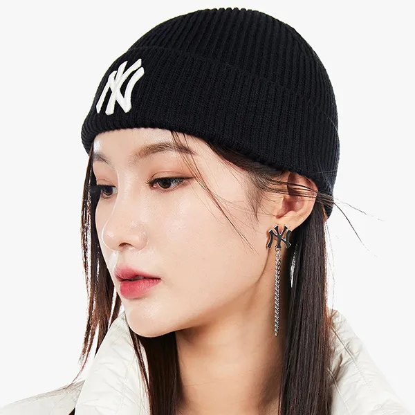 Mũ Len MLB Uni Short Beanie New York Yankees 3ABNS0326-BKS Màu Đen