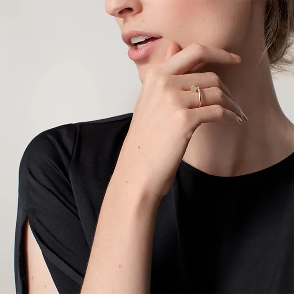 Nhẫn Cartier Juste Un Clou Ring, Small Model B4225900 Màu Vàng Gold Size 52