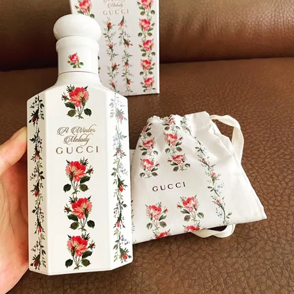Nước Hoa Unisex Gucci A Winter Melody Scented Water EDP 120ml