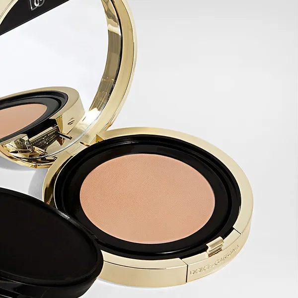 Phấn Nước Cushion Dolce & Gabbana D&G Rose Glow SPF 50 PA++++ Tone 05W