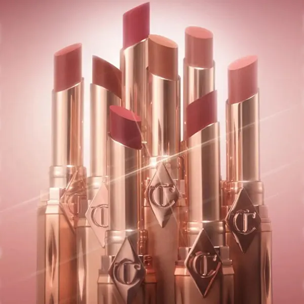 Son Charlotte Tilbury Matte Revolution Slim Velvet Lipstick 177 Màu Hồng Đào