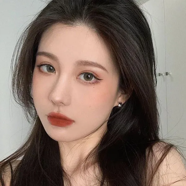 Son Lì Gucci Matte 308 Lucy Dark Orange Màu Cam Gạch