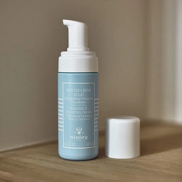Sữa Rửa Mặt Hỗ Trợ Tẩy Trang Và Làm Sáng Da Sisley Paris Radiance Foaming Cream 125ml