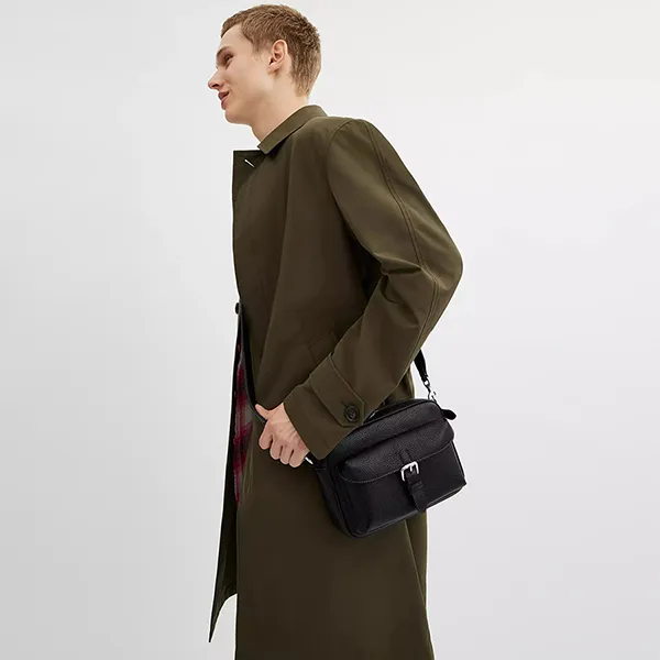 Túi Đeo Chéo Nam Coach Warner Crossbody Bag CW218 Màu Đen