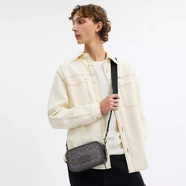 Túi Đeo Chéo Nam Coach Wyatt Crossbody Bag In Signature Canvas CW365 Gunmetal Màu Xám