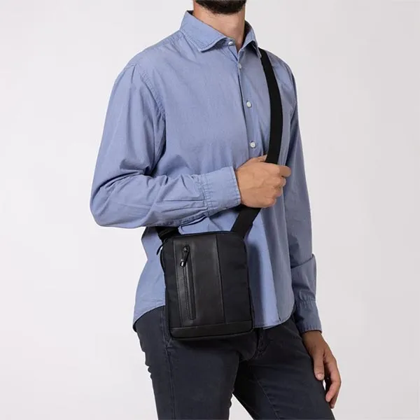 Túi Đeo Chéo Nam Gianni Conti Crossbody Bag 2092883-10 Màu Đen