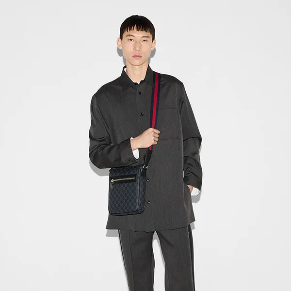Túi Đeo Chéo Nam Gucci GG Black Small Messenger Bag 792082 FADJA 1042 Màu Đen