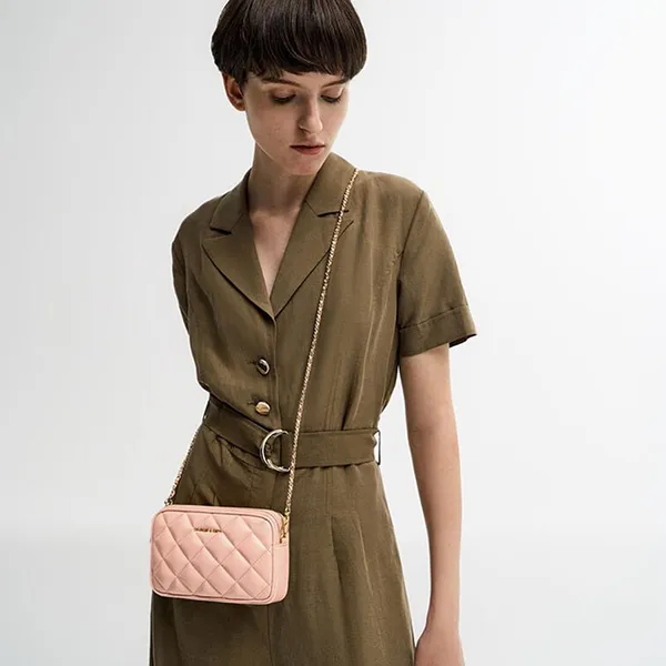 Túi Đeo Chéo Nữ Charles & Keith CNK Mini Apfra Quilted CK2-00151408 Màu Hồng