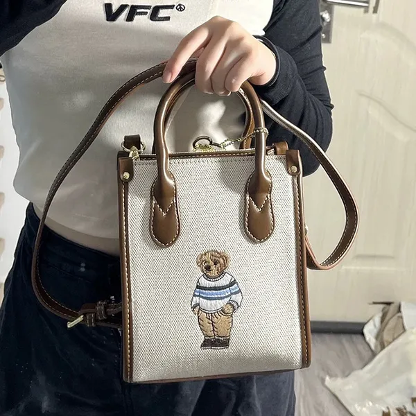 Túi Đeo Chéo Nữ Guoo Bear Bag TN2414-GU1422 Màu Be/Nâu