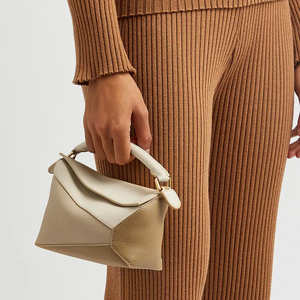 Túi Đeo Chéo Nữ Loewe Mini Puzzle Edge Bag Màu Be/Trắng
