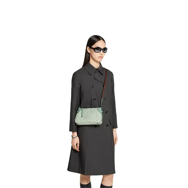 Túi Đeo Vai Nữ Gucci GG Emblem Small Shoulder Bag ‎815218 FAEAA 8460 Màu Xanh Mint