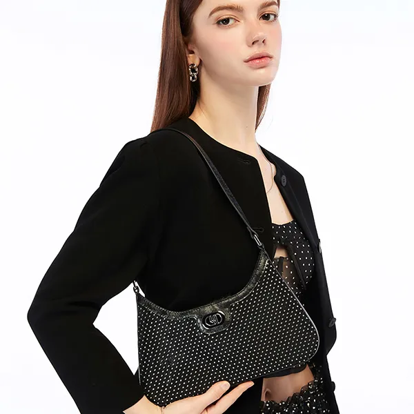Túi Đeo Vai Nữ Lyn Moon Dancer M Shoulder Bag - Black L26CBWA014 Màu Đen