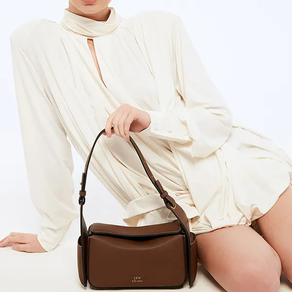 Túi Đeo Vai Nữ Lyn Moria Hobo M Shoulder Bag - Brown L25FBWA025 Màu Nâu