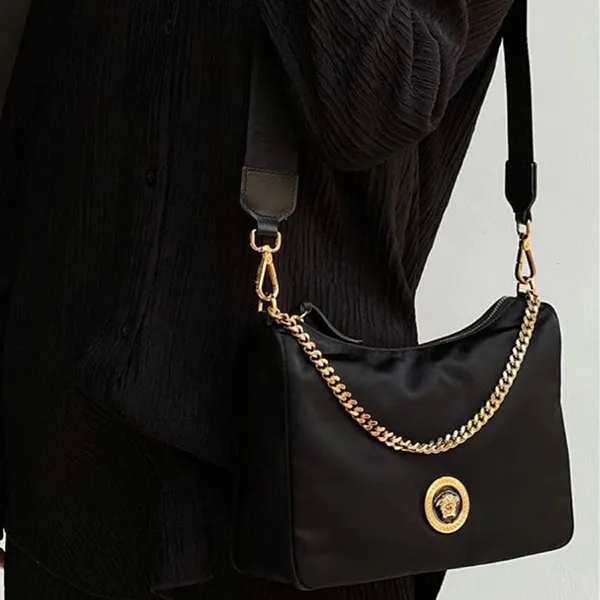 Túi Đeo Vai Nữ Versace Nylon Medusa Bag Màu Đen