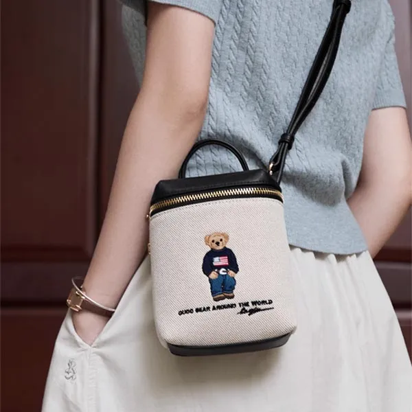 Túi Đựng Điện Thoại Nữ Guoo Bear GU1385-10040 Màu Be Đen