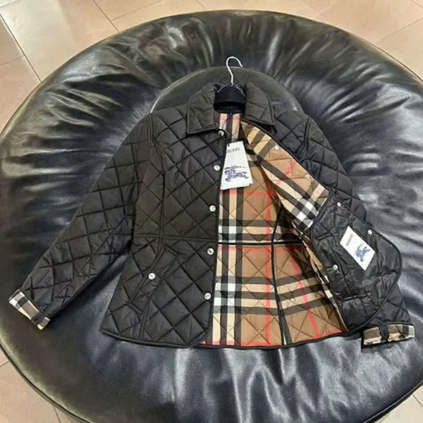 Áo Khoác Nữ Burberry Trám BBR Màu Đen Size S