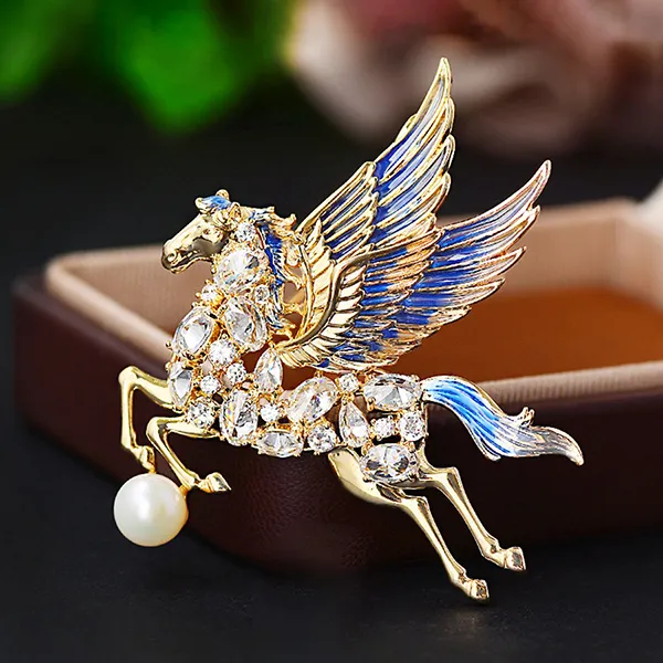 Cài Áo Nữ Meri Luxe Pegasus BR938 Màu Xanh Vàng