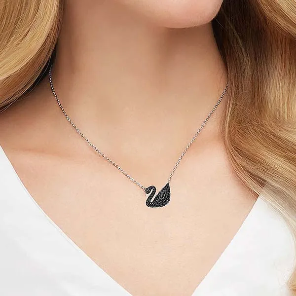 Dây Chuyền Nữ Swarovski Swan Pendant Swan, Black, Rhodium Plated 5347329 Màu Bạc