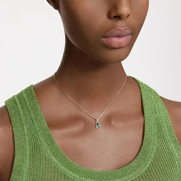 Dây Chuyền Swarovski Stilla Pendant Pear Cut, Green, Gold-Tone Plated 5648751 Màu Vàng - Xanh