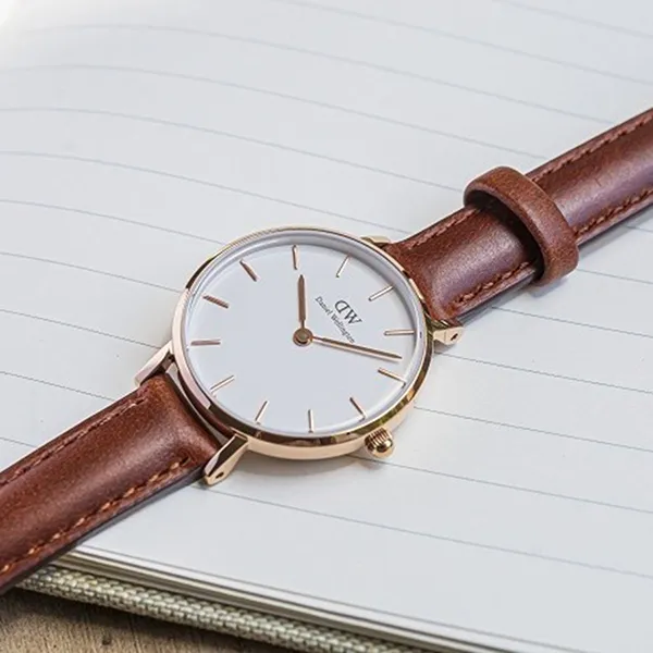 Đồng Hồ Daniel Wellington Petite ST Mawes RG White 28mm DW00100231 Màu Nâu Trắng
