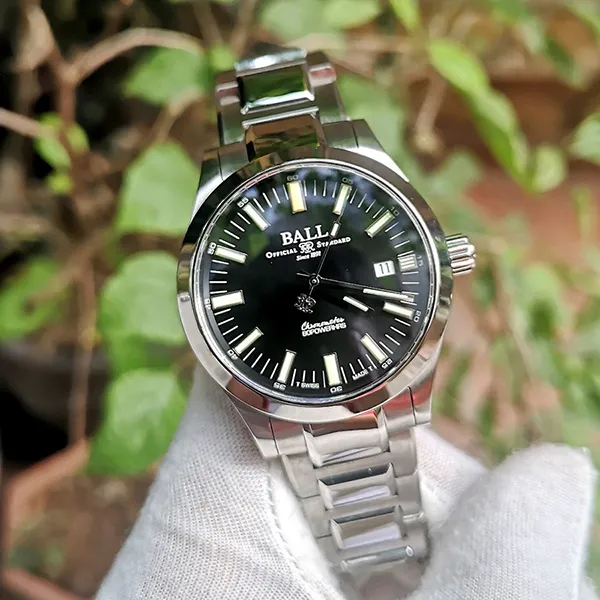 Đồng Hồ Nam Ball Engineer III Marvelight Chronometer 40mm NM2032C-S1C-BK Màu Bạc Đen