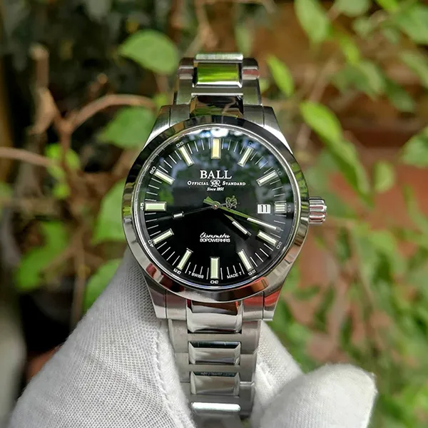 Đồng Hồ Nam Ball Engineer III Marvelight Chronometer 40mm NM2032C-S1C-BK Màu Bạc Đen