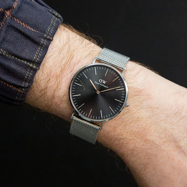 Đồng Hồ Nam Daniel Wellington Classic Mesh Onyx DW00100629 Màu Đen Bạc