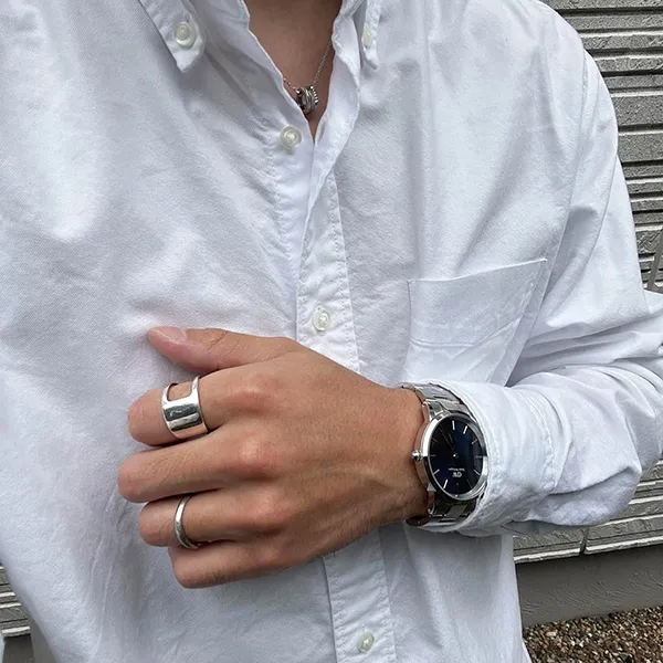 Đồng Hồ Nam Daniel Wellington Iconic Link DW00100204 Màu Bạc Đen