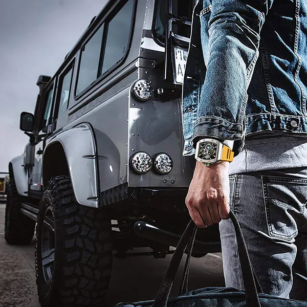 Đồng Hồ Nam I&W Carnival 737G-S3 Automatic Sport Màu Vàng Bạc