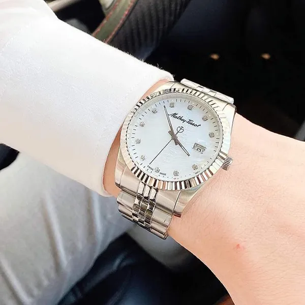 Đồng Hồ Nam Mathey Tissot II Quartz Crystal Mother Of Pearl Dial Watch H710AI Màu Bạc