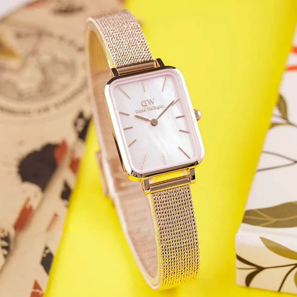 Đồng Hồ Nữ Daniel Wellington Quadro Pressed Melrose 20x26mm DW00100510 Màu Vàng Hồng