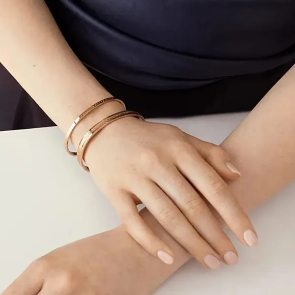 Vòng Đeo Tay Daniel Wellington Elan Bracelet S DW00400142 Màu Vàng Hồng Size 155mm